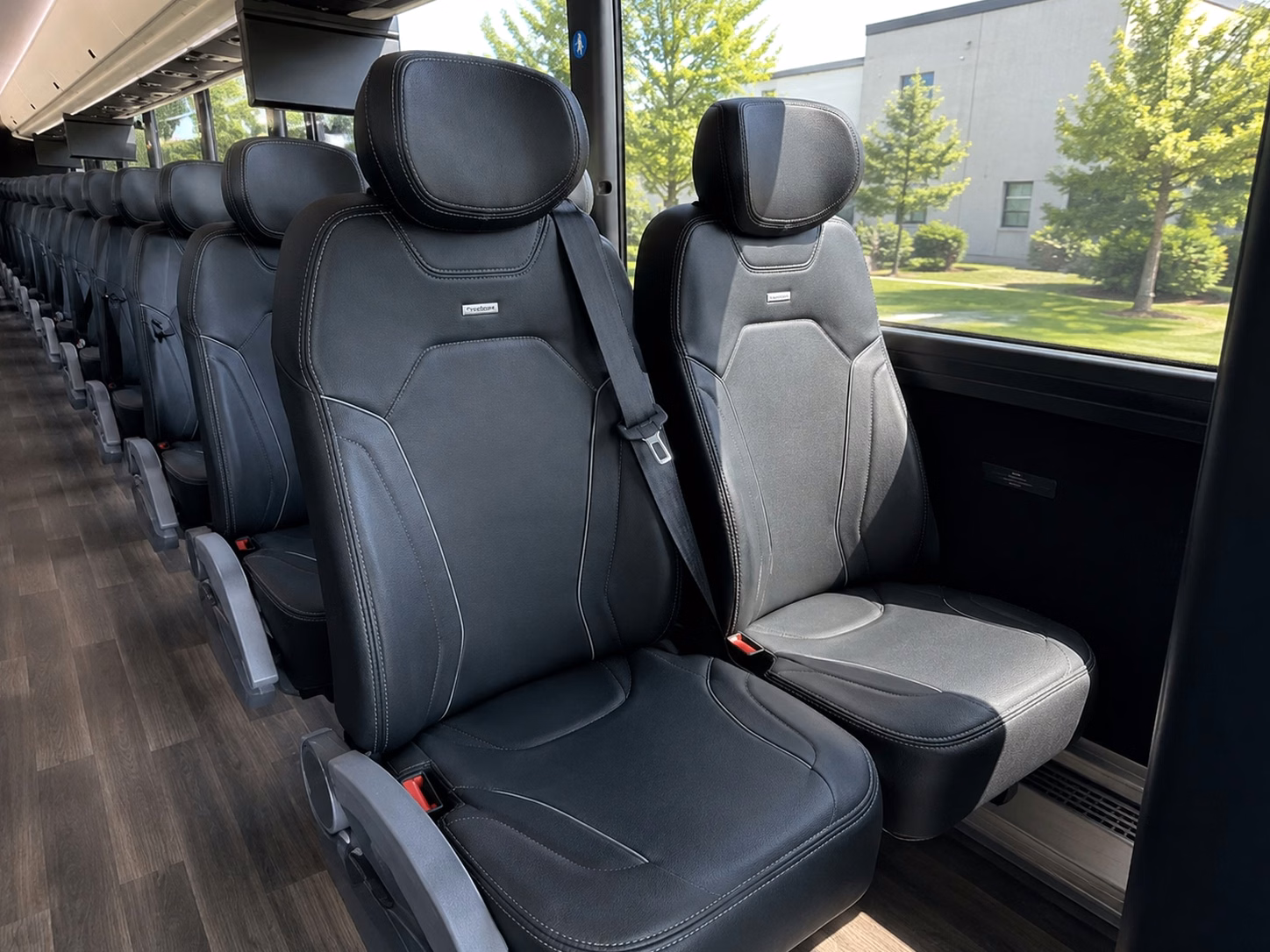 how the type of bus you choose changes charter bus prices in hawthorne california