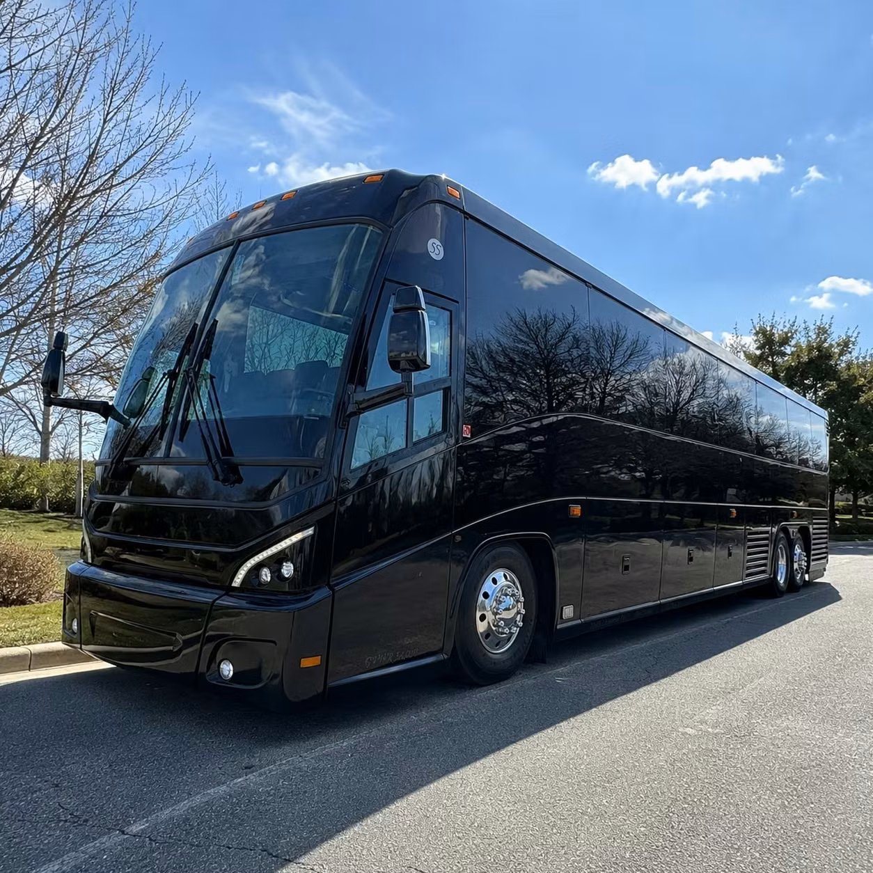 shuttle transportation for los angeles air force base personnel and contractors in hawthorne